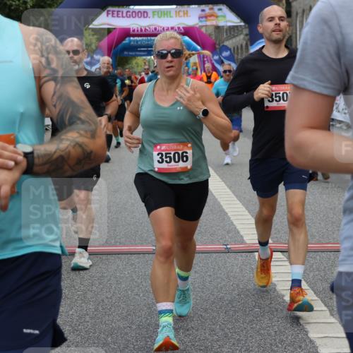 06.09.2026 - CURREX Alsterlauf Strokosch-Dieckow http://msf.ph/oto/10138273 06.09.2026 10:00:17 Ziel 2273, 2274, 2940, 3006, 3262, 3506, 3507, 3567, 3574, 3897, 4296, 4407, 5222, 5622, 5741, 6028, 6112, 6241, 6299, 6457, 8035, 8212 meine-sportfotos.de