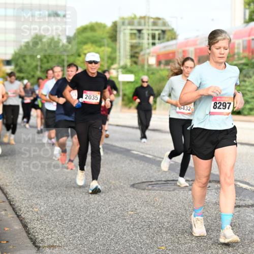 06.09.2026 - CURREX Alsterlauf Dr. Thomas Lammeyer http://msf.ph/oto/10138320 06.09.2026 10:04:36 Laufen 2035, 6432, 8297, 6168 meine-sportfotos.de