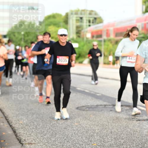06.09.2026 - CURREX Alsterlauf Dr. Thomas Lammeyer http://msf.ph/oto/10138326 06.09.2026 10:04:36 Laufen 2035, 8297 meine-sportfotos.de