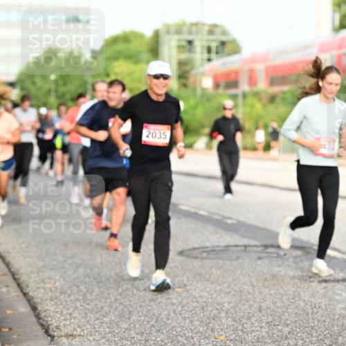 06.09.2026 - CURREX Alsterlauf Dr. Thomas Lammeyer http://msf.ph/oto/10138327 06.09.2026 10:04:36 Laufen 2035, 8297 meine-sportfotos.de