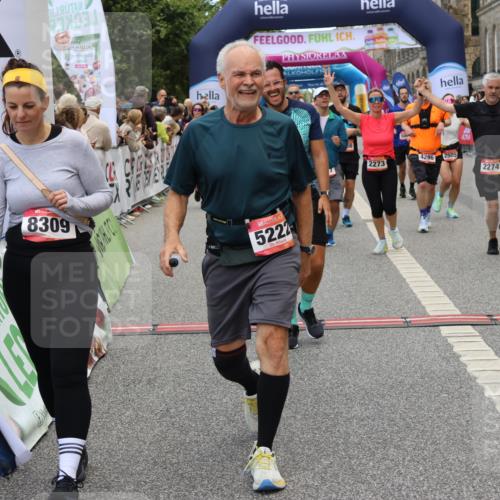 06.09.2026 - CURREX Alsterlauf Strokosch-Dieckow http://msf.ph/oto/10138328 06.09.2026 10:00:21 Ziel 2089, 2273, 2274, 2505, 2856, 2940, 3006, 3506, 3507, 3567, 3574, 3897, 4296, 4578, 5005, 5222, 5536, 5622, 6112, 6241, 6258, 6291, 6457, 8212 meine-sportfotos.de