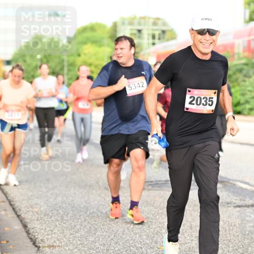 06.09.2026 - CURREX Alsterlauf Dr. Thomas Lammeyer http://msf.ph/oto/10138341 06.09.2026 10:04:38 Laufen 5342, 2035 meine-sportfotos.de