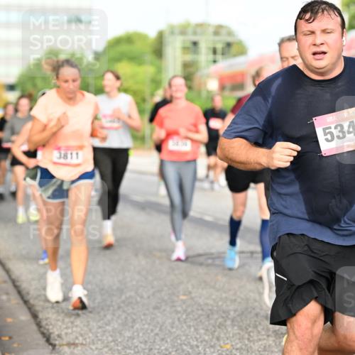 06.09.2026 - CURREX Alsterlauf Dr. Thomas Lammeyer http://msf.ph/oto/10138355 06.09.2026 10:04:39 Laufen 3811, 5342 meine-sportfotos.de