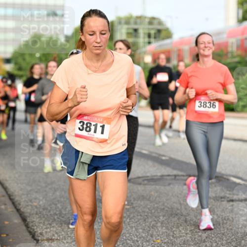 06.09.2026 - CURREX Alsterlauf Dr. Thomas Lammeyer http://msf.ph/oto/10138368 06.09.2026 10:04:41 Laufen 3811, 8, 3836 meine-sportfotos.de