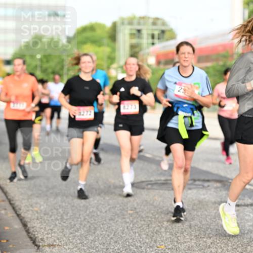 06.09.2026 - CURREX Alsterlauf Dr. Thomas Lammeyer http://msf.ph/oto/10138391 06.09.2026 10:04:43 Laufen 4021 meine-sportfotos.de