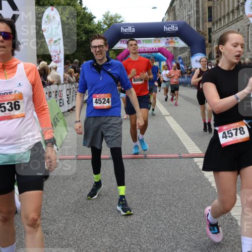 06.09.2026 - CURREX Alsterlauf Strokosch-Dieckow http://msf.ph/oto/10138487 06.09.2026 10:00:29 Ziel 2089, 2124, 2257, 2273, 2274, 2505, 2545, 2671, 2721, 2856, 4296, 4461, 4468, 4524, 4578, 5005, 5536, 6180, 6258, 6291, 6436, 6457, 8008, 8063, 8318 meine-sportfotos.de