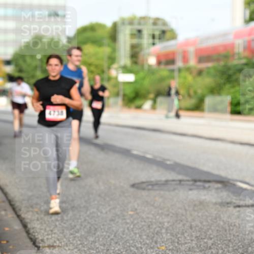 06.09.2026 - CURREX Alsterlauf Dr. Thomas Lammeyer http://msf.ph/oto/10138490 06.09.2026 10:04:52 Laufen  meine-sportfotos.de