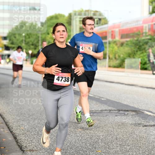06.09.2026 - CURREX Alsterlauf Dr. Thomas Lammeyer http://msf.ph/oto/10138504 06.09.2026 10:04:53 Laufen 4738 meine-sportfotos.de