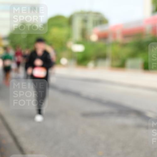 06.09.2026 - CURREX Alsterlauf Dr. Thomas Lammeyer http://msf.ph/oto/10138578 06.09.2026 10:05:01 Laufen  meine-sportfotos.de
