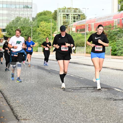 06.09.2026 - CURREX Alsterlauf Dr. Thomas Lammeyer http://msf.ph/oto/10138686 06.09.2026 10:05:11 Laufen 5007, 2082, 3573, 2919, 340 meine-sportfotos.de