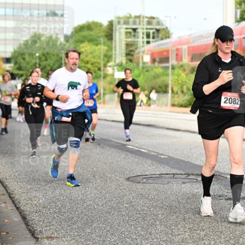 06.09.2026 - CURREX Alsterlauf Dr. Thomas Lammeyer http://msf.ph/oto/10138702 06.09.2026 10:05:13 Laufen 2082 meine-sportfotos.de