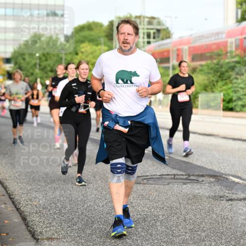 06.09.2026 - CURREX Alsterlauf Dr. Thomas Lammeyer http://msf.ph/oto/10138721 06.09.2026 10:05:15 Laufen  meine-sportfotos.de