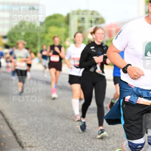 06.09.2026 - CURREX Alsterlauf Dr. Thomas Lammeyer http://msf.ph/oto/10138734 06.09.2026 10:05:16 Laufen  meine-sportfotos.de