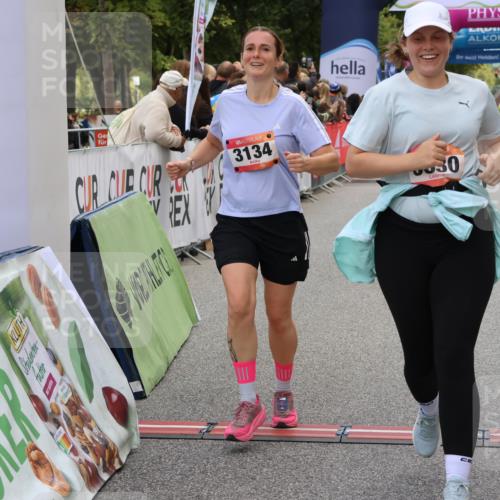 06.09.2026 - CURREX Alsterlauf Strokosch-Dieckow http://msf.ph/oto/10138754 06.09.2026 10:15:00 Ziel 2860, 3134, 3614, 3630, 3631, 4281, 4488, 4528, 5036, 5616, 5896, 8081 meine-sportfotos.de