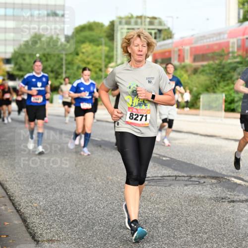06.09.2026 - CURREX Alsterlauf Dr. Thomas Lammeyer http://msf.ph/oto/10138770 06.09.2026 10:05:20 Laufen 8271, 10, 6340 meine-sportfotos.de