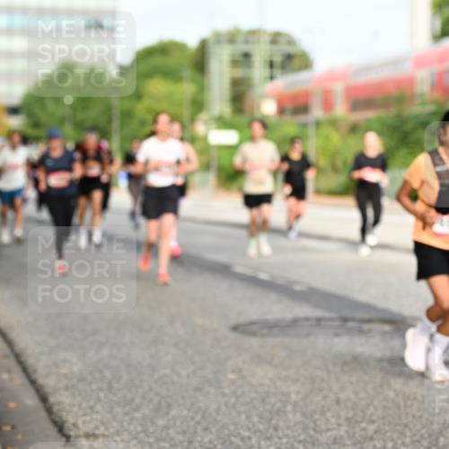 06.09.2026 - CURREX Alsterlauf Dr. Thomas Lammeyer http://msf.ph/oto/10138818 06.09.2026 10:05:24 Laufen  meine-sportfotos.de