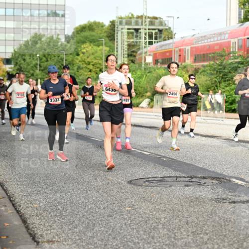 06.09.2026 - CURREX Alsterlauf Dr. Thomas Lammeyer http://msf.ph/oto/10138829 06.09.2026 10:05:25 Laufen 5132, 3332, 5259, 6438, 2487, 2450, 201, 637 meine-sportfotos.de
