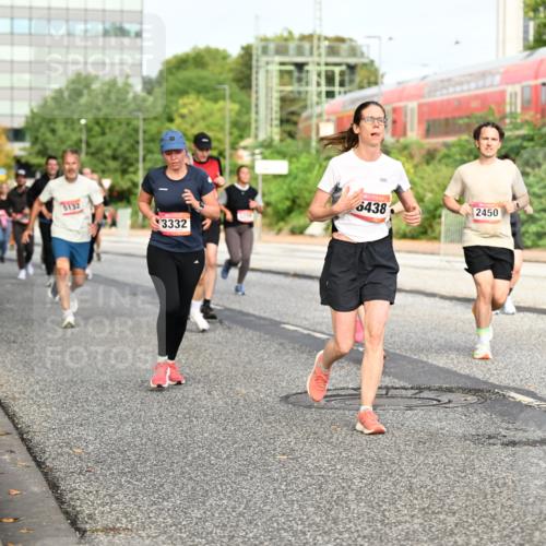 06.09.2026 - CURREX Alsterlauf Dr. Thomas Lammeyer http://msf.ph/oto/10138837 06.09.2026 10:05:26 Laufen 5132, 3332, 6438, 2450 meine-sportfotos.de