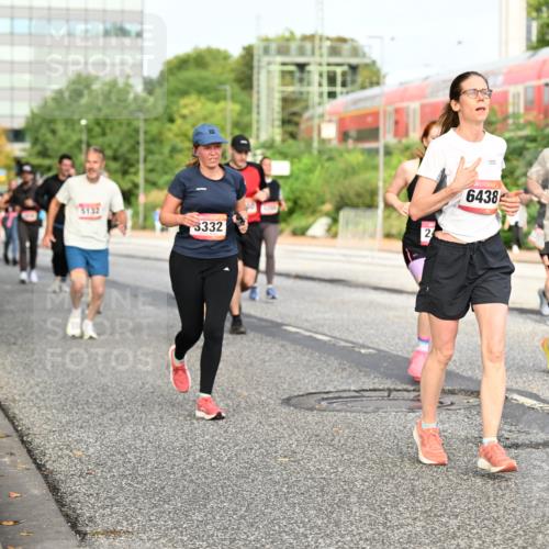 06.09.2026 - CURREX Alsterlauf Dr. Thomas Lammeyer http://msf.ph/oto/10138843 06.09.2026 10:05:27 Laufen 3332, 2, 6438, 2450 meine-sportfotos.de