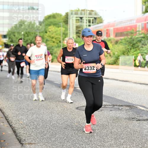 06.09.2026 - CURREX Alsterlauf Dr. Thomas Lammeyer http://msf.ph/oto/10138856 06.09.2026 10:05:28 Laufen 5132, 2078, 3332, 2487 meine-sportfotos.de