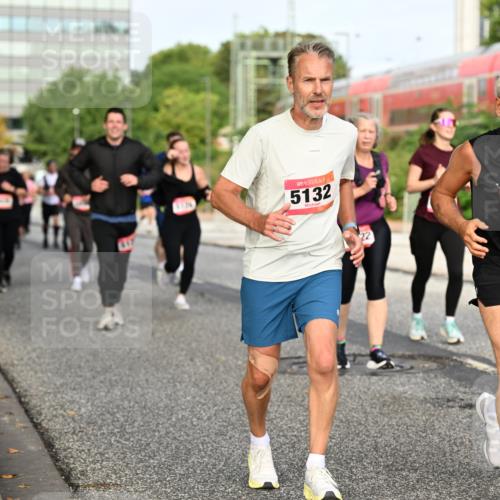 06.09.2026 - CURREX Alsterlauf Dr. Thomas Lammeyer http://msf.ph/oto/10138876 06.09.2026 10:05:30 Laufen 5132, 20 meine-sportfotos.de