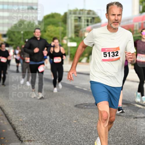 06.09.2026 - CURREX Alsterlauf Dr. Thomas Lammeyer http://msf.ph/oto/10138880 06.09.2026 10:05:30 Laufen 5132 meine-sportfotos.de