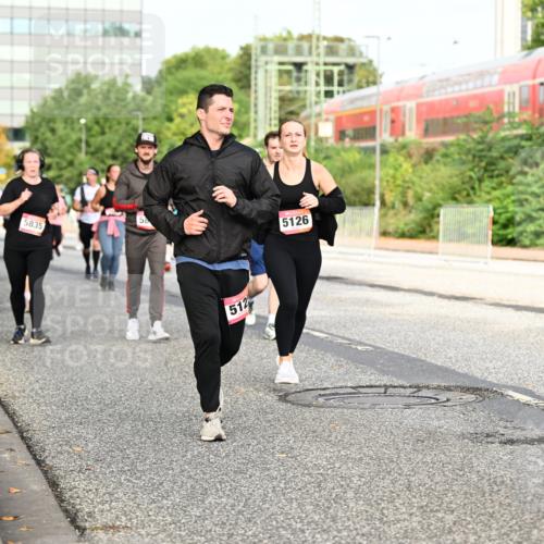 06.09.2026 - CURREX Alsterlauf Dr. Thomas Lammeyer http://msf.ph/oto/10138887 06.09.2026 10:05:32 Laufen 5835, 58, 5126, 512, 42 meine-sportfotos.de