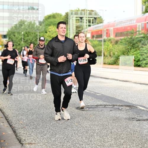 06.09.2026 - CURREX Alsterlauf Dr. Thomas Lammeyer http://msf.ph/oto/10138888 06.09.2026 10:05:32 Laufen 5835, 5836, 5126, 512 meine-sportfotos.de
