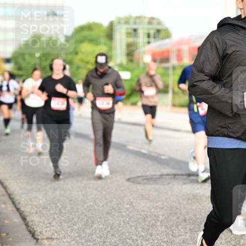 06.09.2026 - CURREX Alsterlauf Dr. Thomas Lammeyer http://msf.ph/oto/10138909 06.09.2026 10:05:33 Laufen 512 meine-sportfotos.de