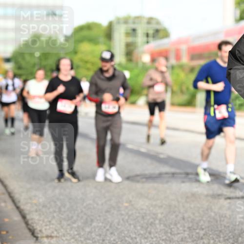 06.09.2026 - CURREX Alsterlauf Dr. Thomas Lammeyer http://msf.ph/oto/10138911 06.09.2026 10:05:34 Laufen  meine-sportfotos.de