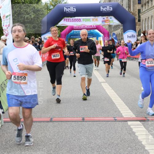 06.09.2026 - CURREX Alsterlauf Strokosch-Dieckow http://msf.ph/oto/10138930 06.09.2026 10:16:49 Ziel 2222, 2328, 2454, 2578, 2859, 3024, 3167, 3169, 3290, 3330, 3633, 3645, 4123, 4220, 4353, 4439, 4440, 4613, 4750, 4756, 5307, 5308, 5859, 6087, 8102 meine-sportfotos.de