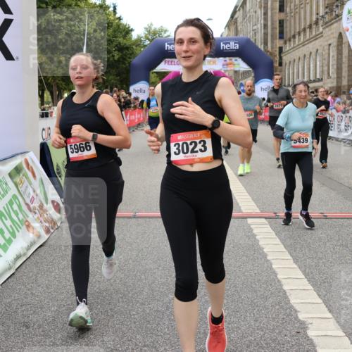 06.09.2026 - CURREX Alsterlauf Strokosch-Dieckow http://msf.ph/oto/10138954 06.09.2026 10:15:12 Ziel 2621, 2789, 2794, 2871, 2938, 3023, 3027, 3302, 3454, 4497, 4645, 5439, 5630, 5931, 5966, 6408 meine-sportfotos.de