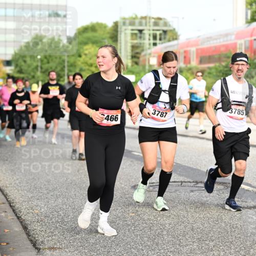 06.09.2026 - CURREX Alsterlauf Dr. Thomas Lammeyer http://msf.ph/oto/10138959 06.09.2026 10:05:39 Laufen 466, 3787, 3785, 5913 meine-sportfotos.de
