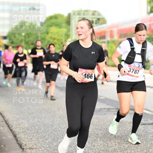 06.09.2026 - CURREX Alsterlauf Dr. Thomas Lammeyer http://msf.ph/oto/10138964 06.09.2026 10:05:40 Laufen 466, 3787 meine-sportfotos.de