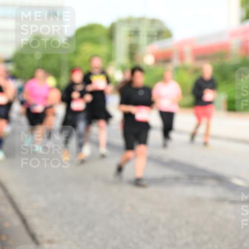 06.09.2026 - CURREX Alsterlauf Dr. Thomas Lammeyer http://msf.ph/oto/10138976 06.09.2026 10:05:41 Laufen  meine-sportfotos.de