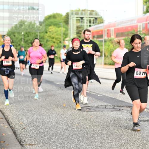 06.09.2026 - CURREX Alsterlauf Dr. Thomas Lammeyer http://msf.ph/oto/10138989 06.09.2026 10:05:42 Laufen 2707, 5357, 524, 524, 6278 meine-sportfotos.de