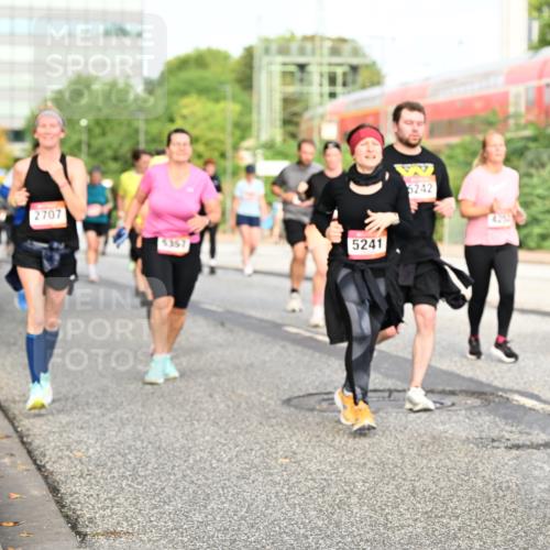 06.09.2026 - CURREX Alsterlauf Dr. Thomas Lammeyer http://msf.ph/oto/10138994 06.09.2026 10:05:43 Laufen 2707, 5357, 5241, 5242, 62 meine-sportfotos.de