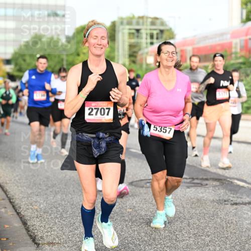 06.09.2026 - CURREX Alsterlauf Dr. Thomas Lammeyer http://msf.ph/oto/10139012 06.09.2026 10:05:44 Laufen 2707, 5357 meine-sportfotos.de