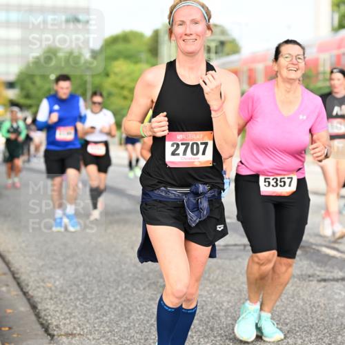 06.09.2026 - CURREX Alsterlauf Dr. Thomas Lammeyer http://msf.ph/oto/10139015 06.09.2026 10:05:45 Laufen 2707, 5357 meine-sportfotos.de