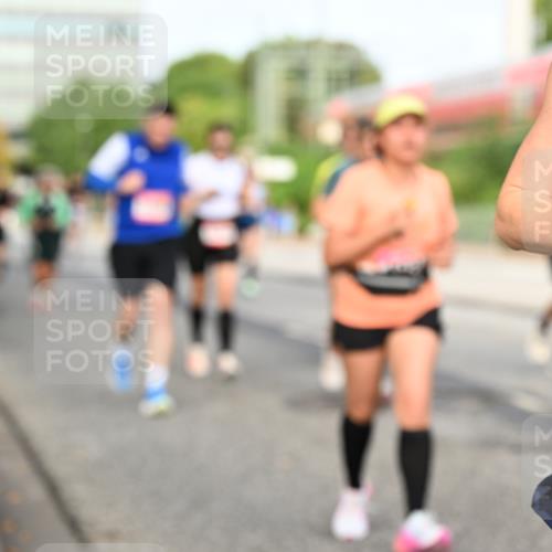 06.09.2026 - CURREX Alsterlauf Dr. Thomas Lammeyer http://msf.ph/oto/10139026 06.09.2026 10:05:46 Laufen  meine-sportfotos.de
