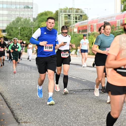 06.09.2026 - CURREX Alsterlauf Dr. Thomas Lammeyer http://msf.ph/oto/10139032 06.09.2026 10:05:47 Laufen 5199, 8294 meine-sportfotos.de