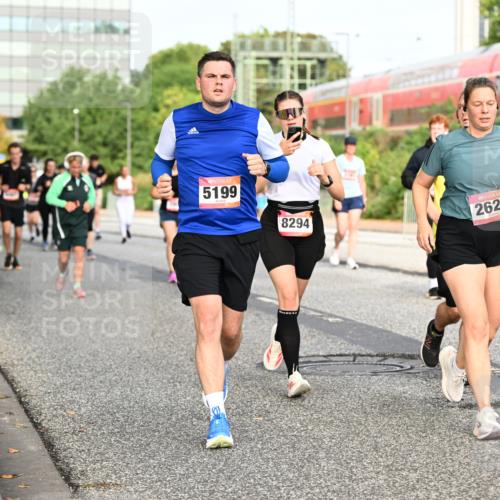 06.09.2026 - CURREX Alsterlauf Dr. Thomas Lammeyer http://msf.ph/oto/10139036 06.09.2026 10:05:47 Laufen 5199, 8294, 2622 meine-sportfotos.de