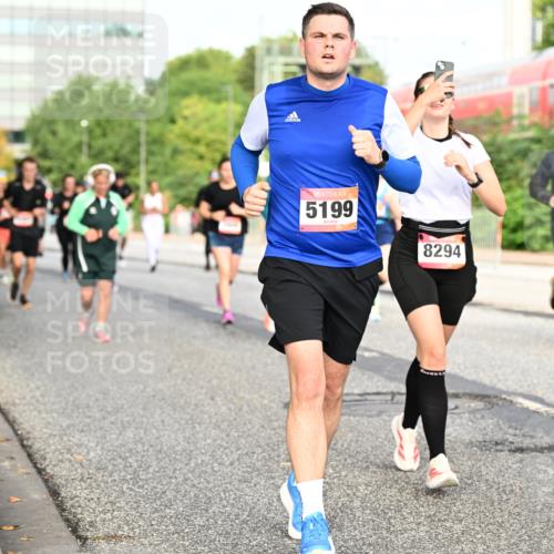 06.09.2026 - CURREX Alsterlauf Dr. Thomas Lammeyer http://msf.ph/oto/10139044 06.09.2026 10:05:48 Laufen 5199, 2, 8294 meine-sportfotos.de
