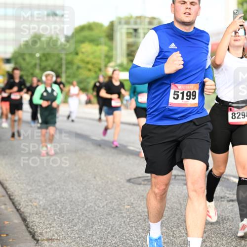 06.09.2026 - CURREX Alsterlauf Dr. Thomas Lammeyer http://msf.ph/oto/10139047 06.09.2026 10:05:48 Laufen 5199, 8294 meine-sportfotos.de