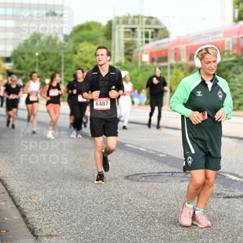 06.09.2026 - CURREX Alsterlauf Dr. Thomas Lammeyer http://msf.ph/oto/10139076 06.09.2026 10:05:52 Laufen 6487 meine-sportfotos.de