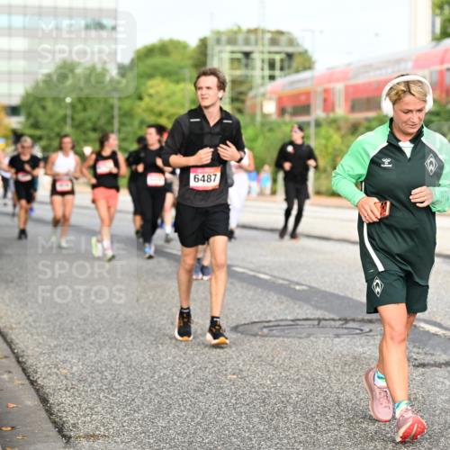 06.09.2026 - CURREX Alsterlauf Dr. Thomas Lammeyer http://msf.ph/oto/10139078 06.09.2026 10:05:52 Laufen 6487, 312 meine-sportfotos.de