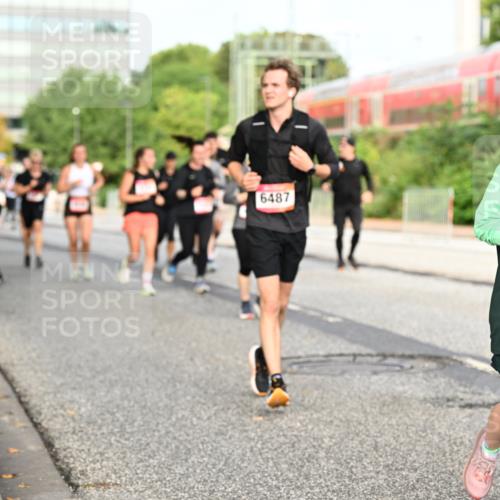 06.09.2026 - CURREX Alsterlauf Dr. Thomas Lammeyer http://msf.ph/oto/10139083 06.09.2026 10:05:52 Laufen 6487 meine-sportfotos.de