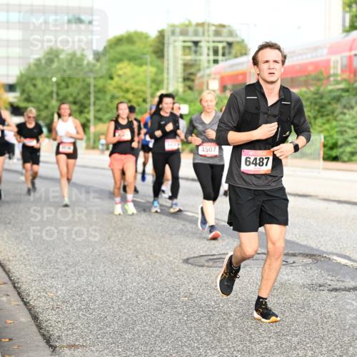 06.09.2026 - CURREX Alsterlauf Dr. Thomas Lammeyer http://msf.ph/oto/10139088 06.09.2026 10:05:53 Laufen 4507, 6487 meine-sportfotos.de