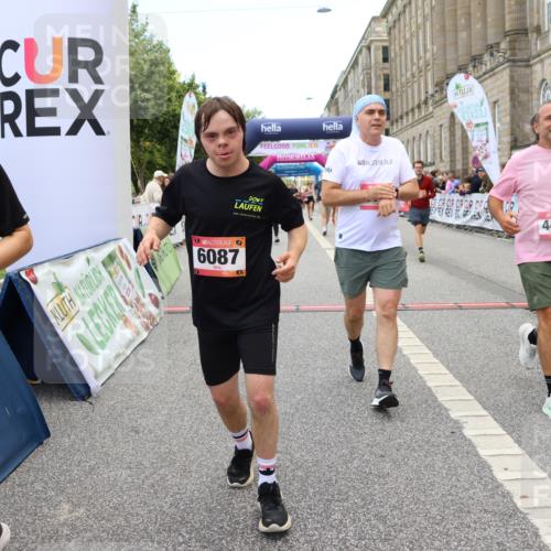 06.09.2026 - CURREX Alsterlauf Strokosch-Dieckow http://msf.ph/oto/10139089 06.09.2026 10:16:56 Ziel 2222, 3024, 3169, 3633, 4439, 4440, 4477, 4523, 4592, 4750, 4756, 5875, 6025, 6087, 8102, 8235, 8295 meine-sportfotos.de