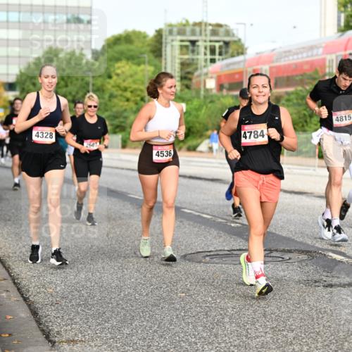 06.09.2026 - CURREX Alsterlauf Dr. Thomas Lammeyer http://msf.ph/oto/10139121 06.09.2026 10:05:56 Laufen 4328, 4815, 26073, 4784, 4536, 6410 meine-sportfotos.de